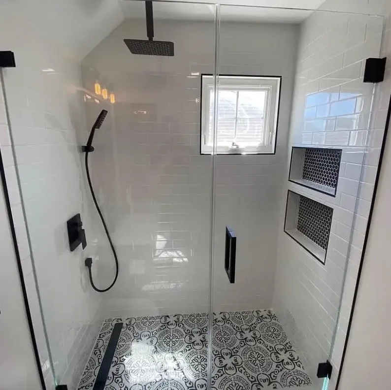 walking shower with black and white details