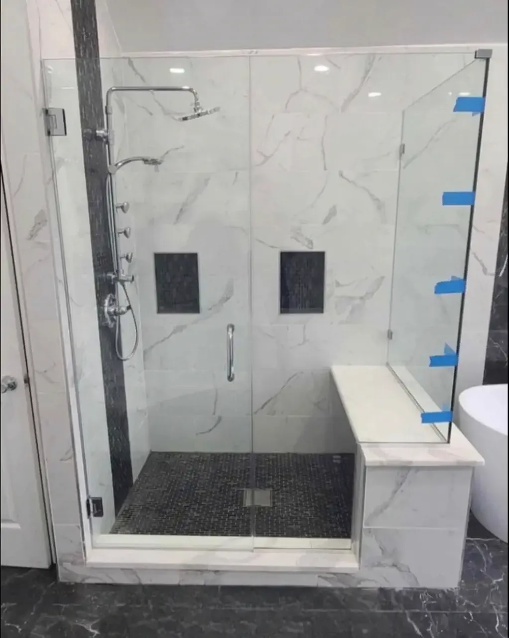 walking shower marbel